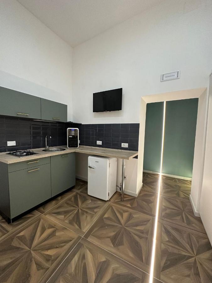 San Ferdinando Suite Room Наполи Екстериор снимка
