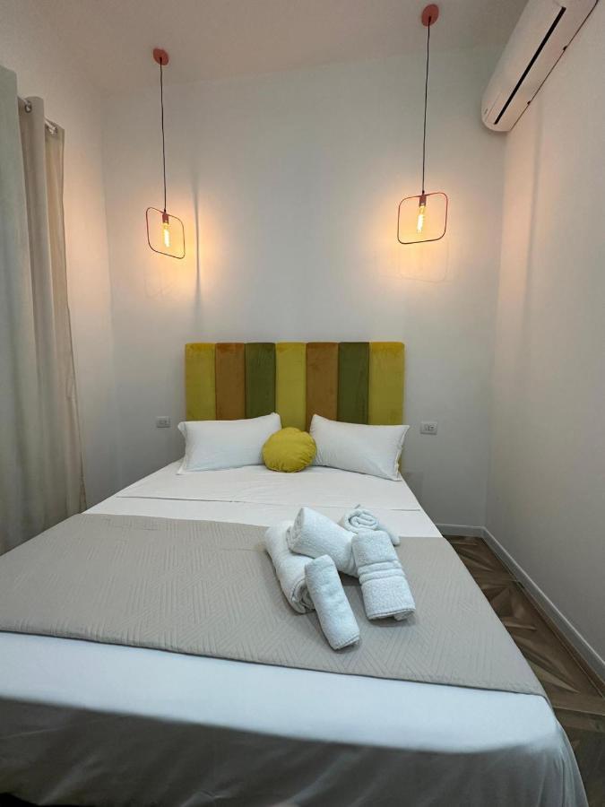 San Ferdinando Suite Room Наполи Екстериор снимка