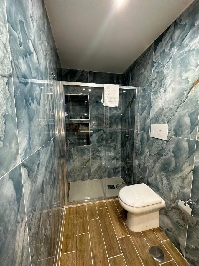 San Ferdinando Suite Room Наполи Екстериор снимка
