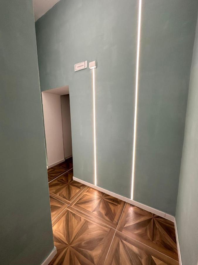 San Ferdinando Suite Room Наполи Екстериор снимка